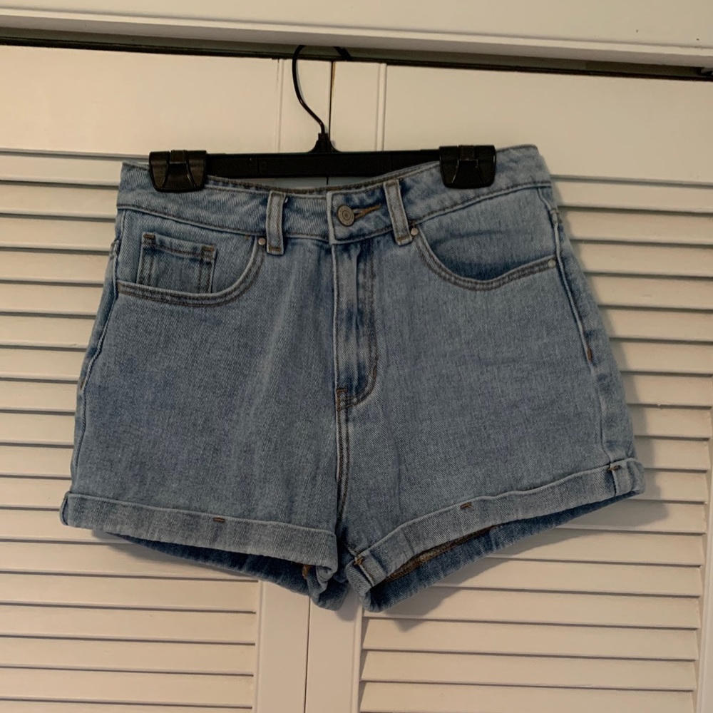 Pacsun Mom shorts!!